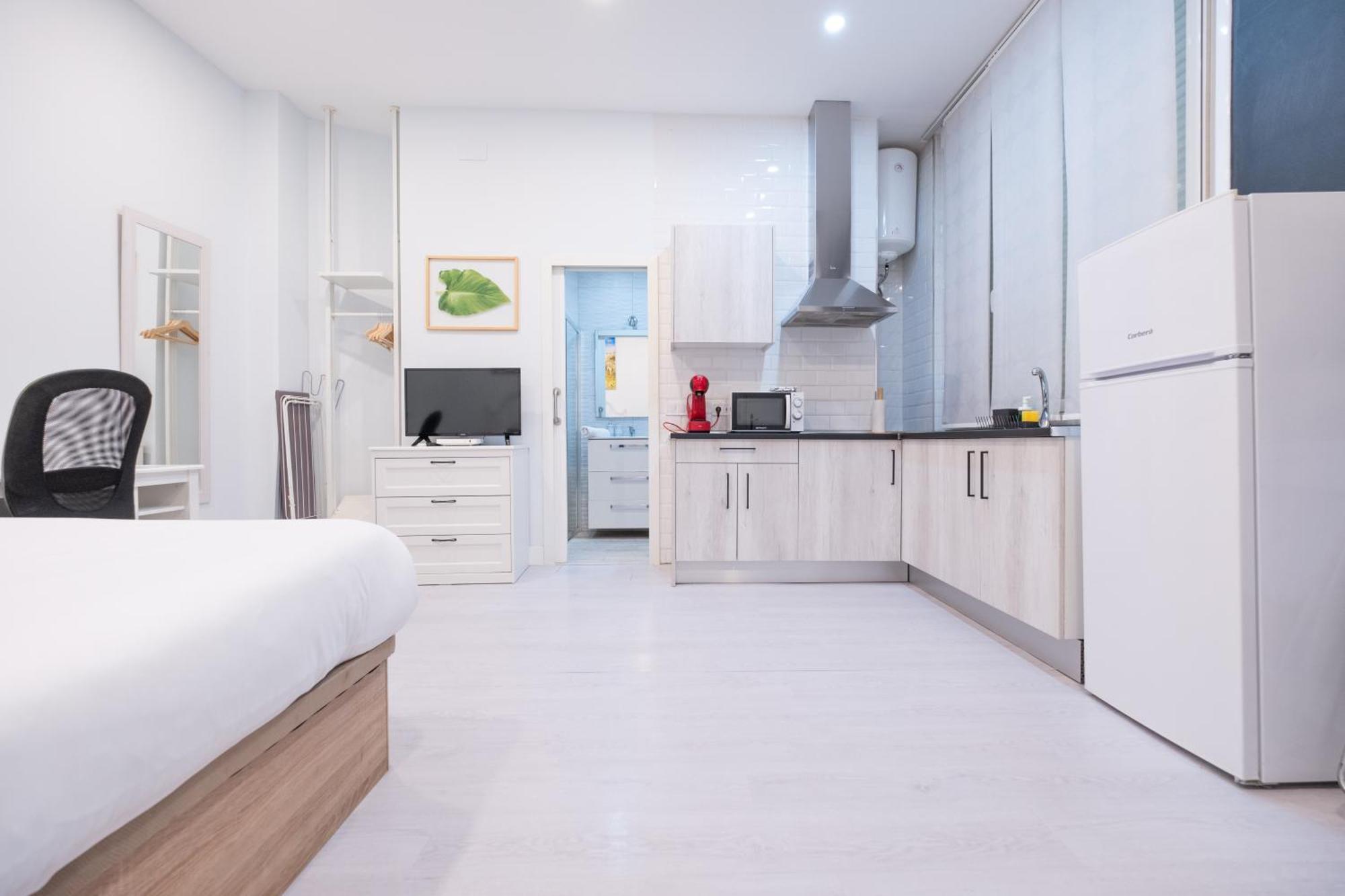 Abc Apartments Madrid Exterior photo